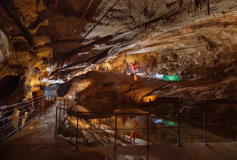 Höhle von La Cocalière à Courry - 11