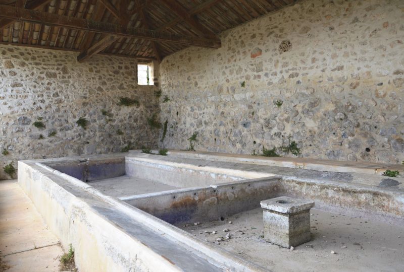 the washhouse à La Garde-Adhémar - 0